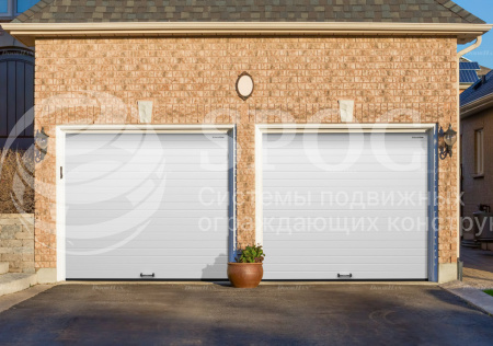 Гаражные ворота Doorhan RSD02 (4400х2700)