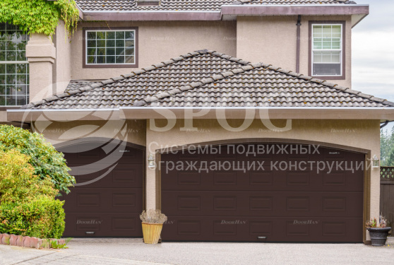 Гаражные ворота Doorhan RSD02 (4600х2100)