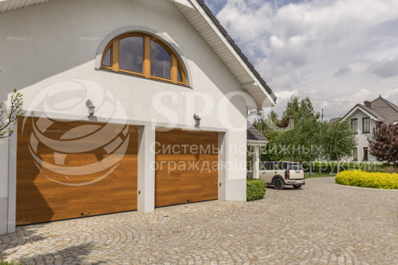 Гаражные ворота Doorhan RSD02 (4800х2100)